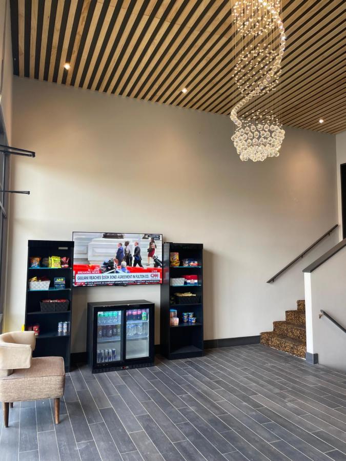 Ramada By Wyndham Studio Suites Dothan Esterno foto