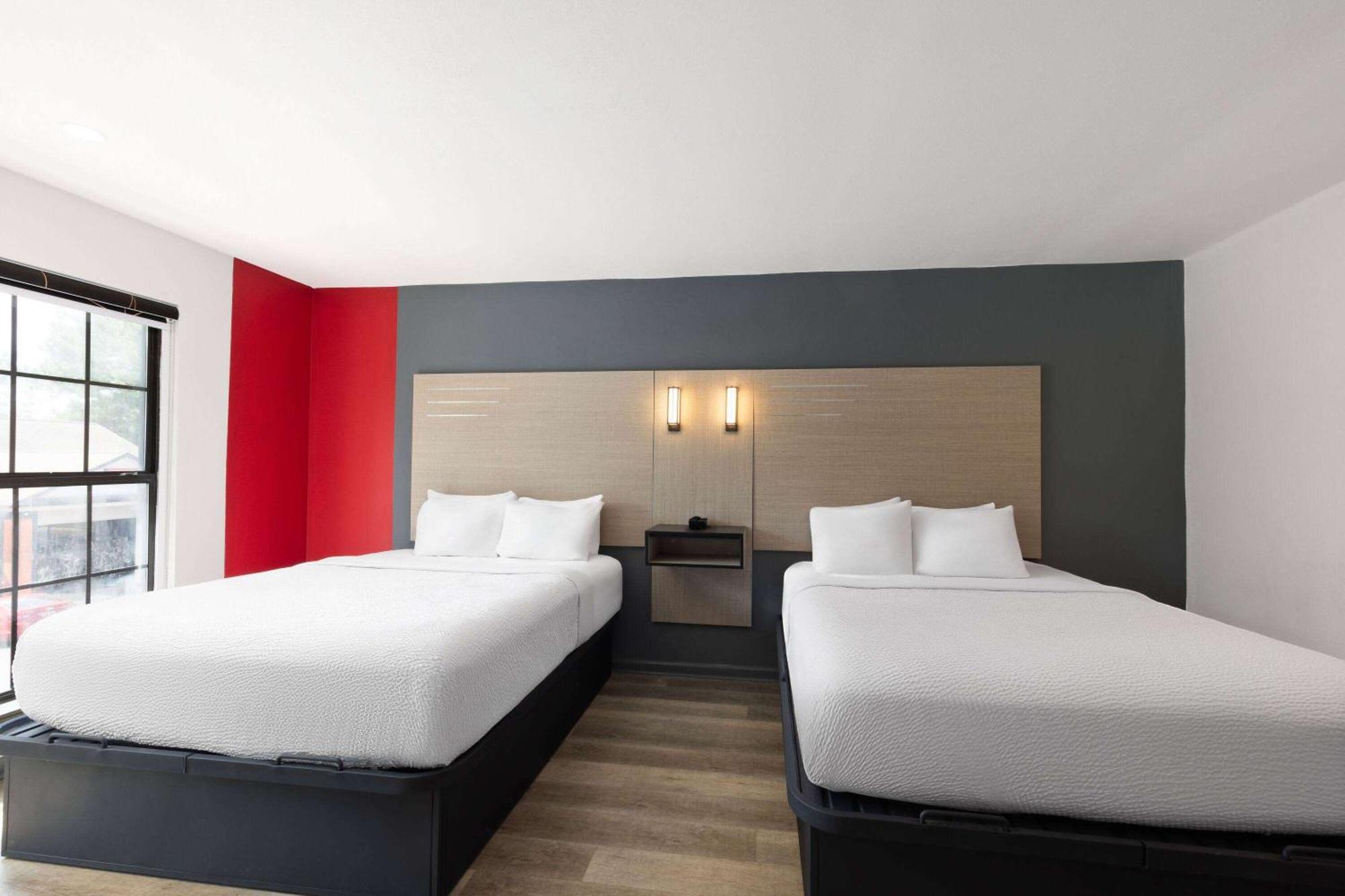 Ramada By Wyndham Studio Suites Dothan Esterno foto
